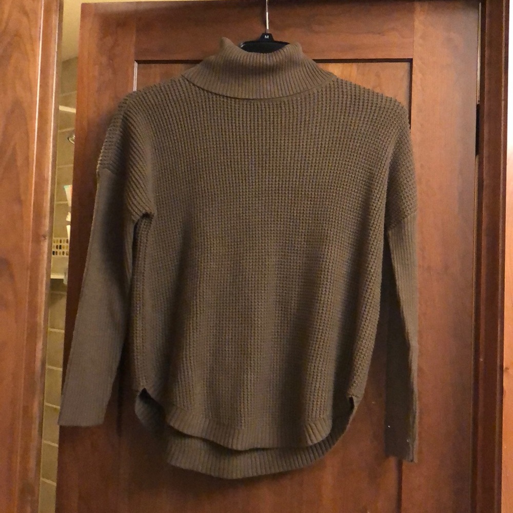 Micheal Kors Turtleneck